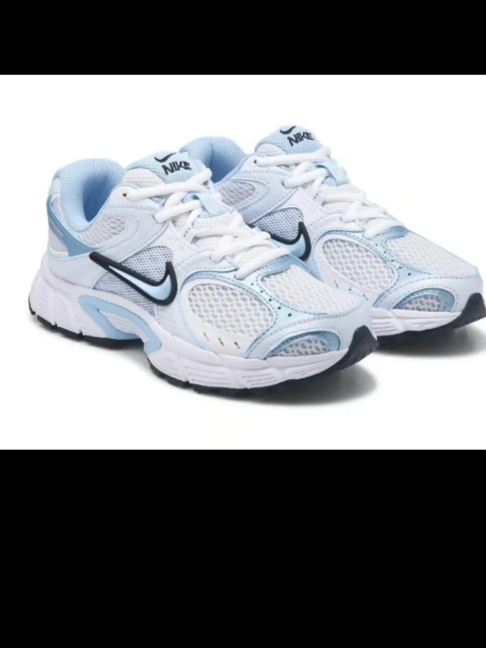 Nike V5 RNR Sneaker womens size 7 RETAIL $105